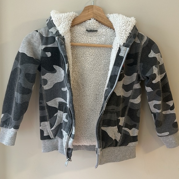 Eddie Bauer Camouflage Zip Up Hoodie Sweatshirt with Fuzzy Lining Size 5/6 - Picture 6 of 11